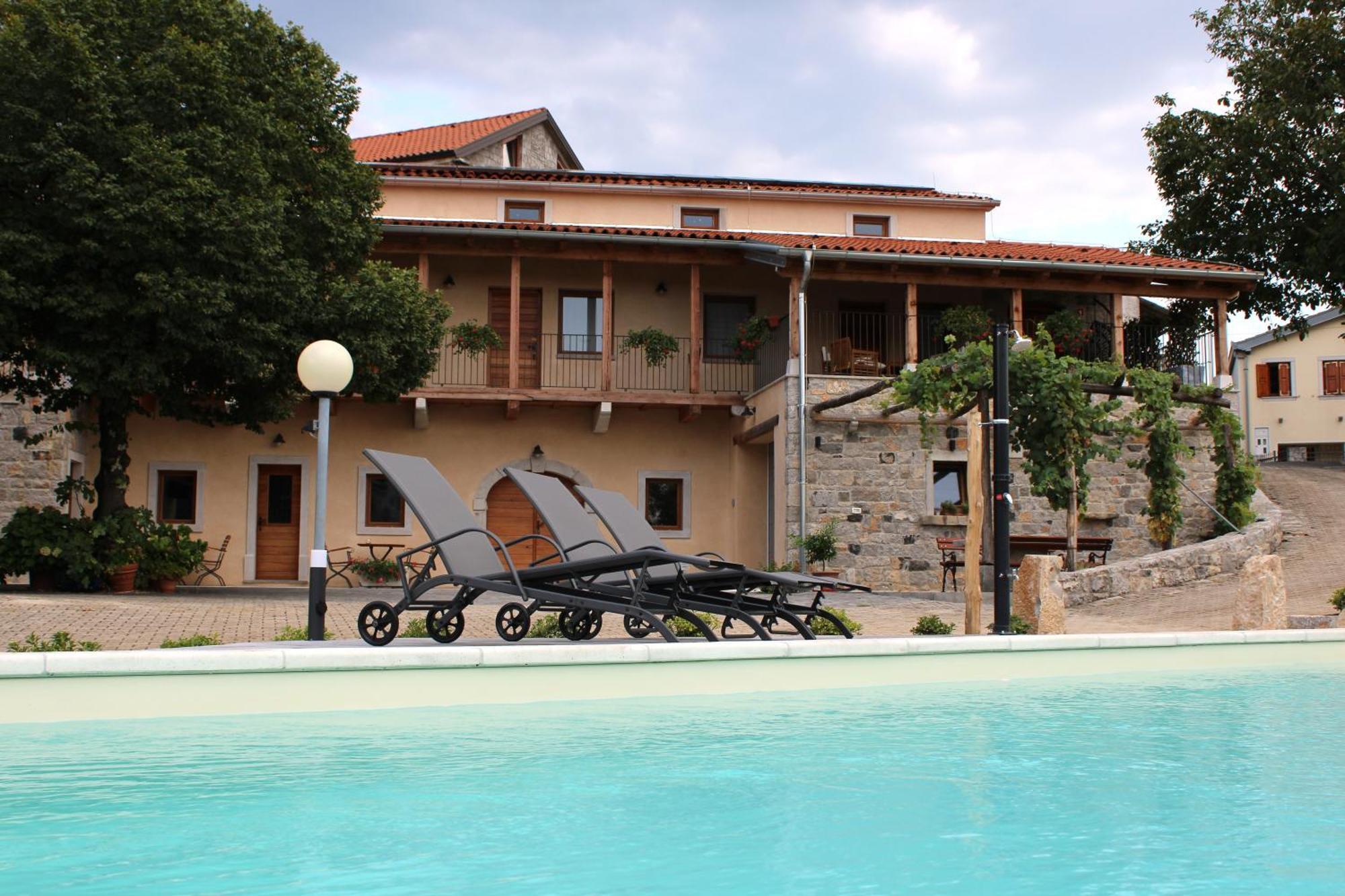 G House Ξενοδοχείο Dutovlje Εξωτερικό φωτογραφία
